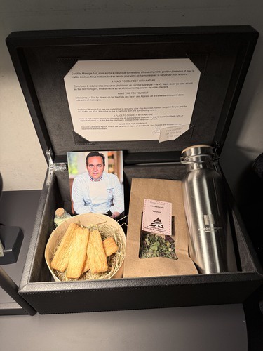 Welcome gift basket at the Hotel des Horlogers