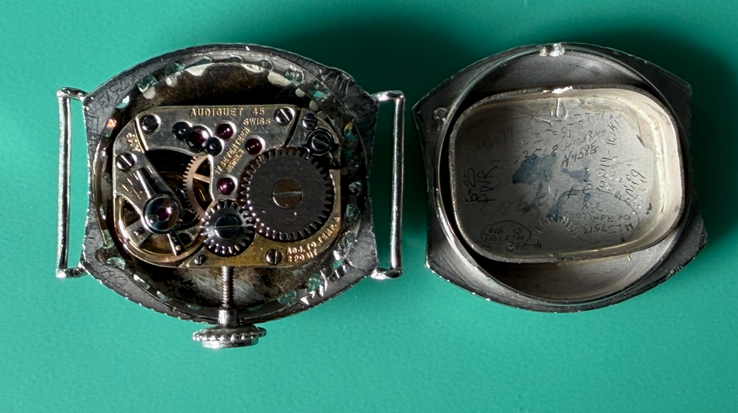 Audiguet Cal. 45 movement, Tiffany specimen. AYP import code and 17 SEVENTEEN JEWELS marking visible. Remontorium collection.